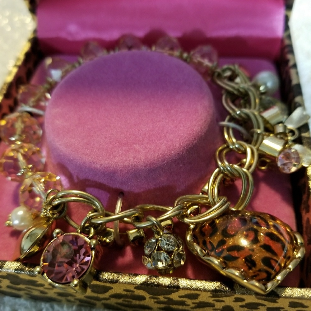 stretch bracelet